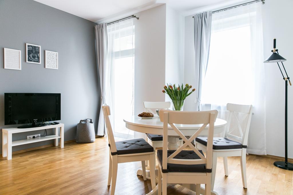 Forget Me Not Apartment Варшава Экстерьер фото